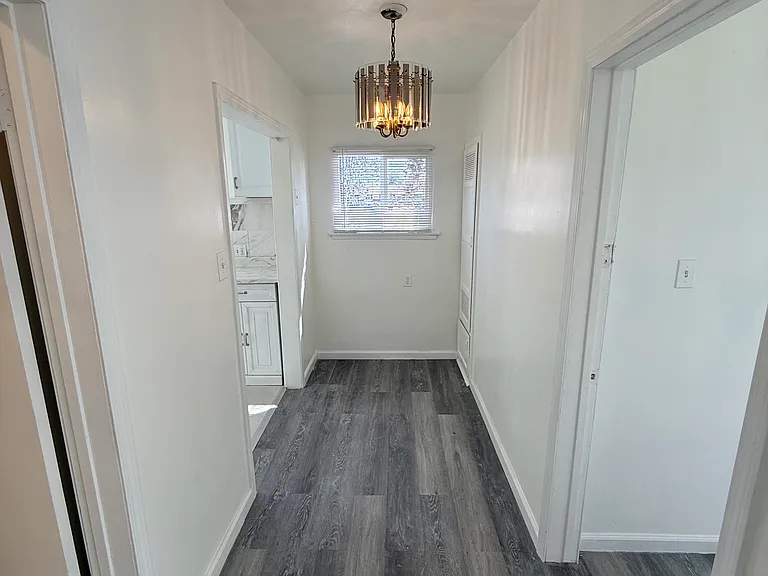927 W Gage Ave #1 — Photo 23