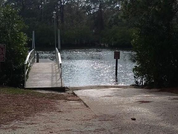 5th image of 29 Baywood Dr