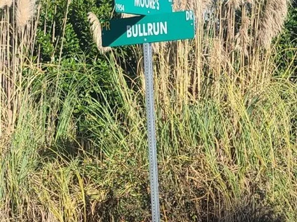 151 Bullrun Dr, Lumberton, NC 28358