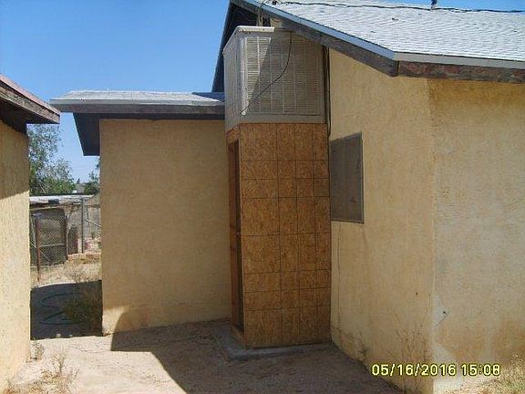 4th image of 16840 Sunset Dr