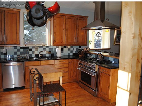 love the kitchen