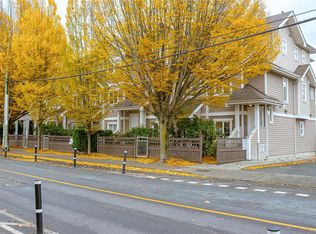 Georgetown Square, Victoria, BC V8T 1E7