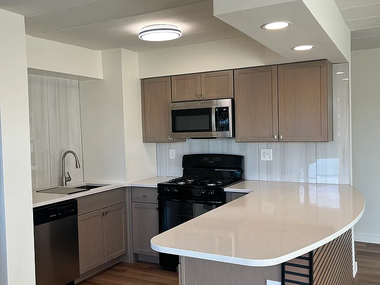 Open Kitchen