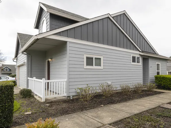 642 Arlington Dr, Newberg, OR 97132