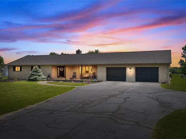 426 Mitchell Rd, Wilmington, OH 45177