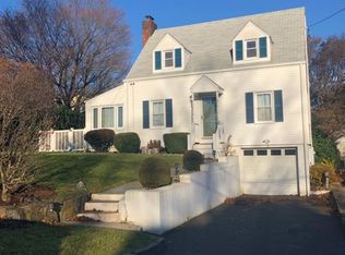 6 Ocean View Ave, Greenwich, CT 06830