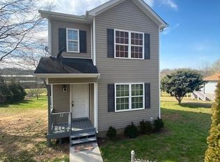 1031 Factory St, Dalton, GA 30720