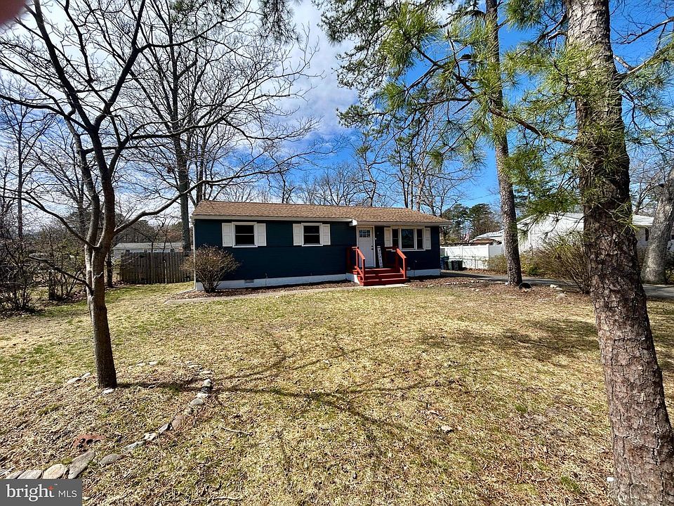 2nd image of 525 Wildwood Ave