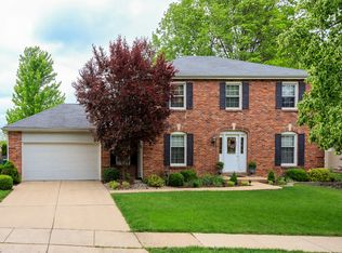 5725 Mango Dr, Saint Louis, MO 63129
