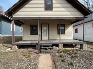 420 S 2nd St, Arkansas City, KS 67005