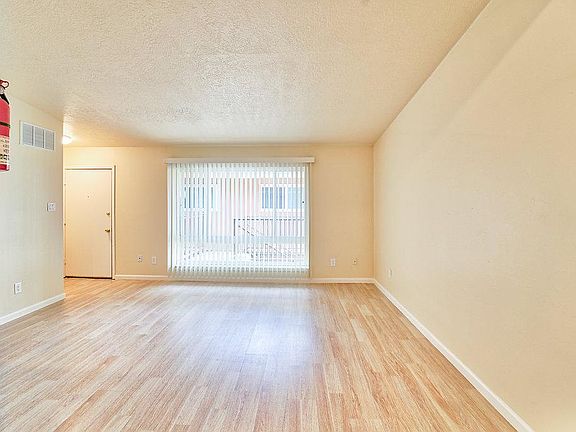 2nd image of 2713 Wyoming Blvd NE APT 36