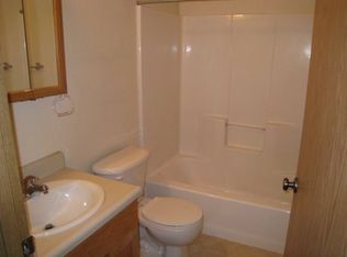 1839 Patterson Aly APT 4, Eugene, OR 97401