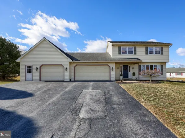 12 Kings Ct, Gordonville, PA 17529