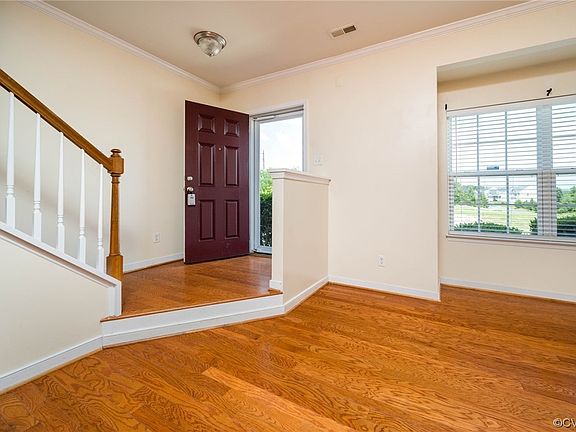 4th image of 4049 Eagle Dr