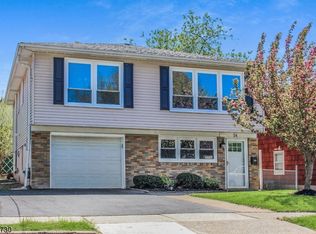 24 Parallel St, Nutley, NJ 07110