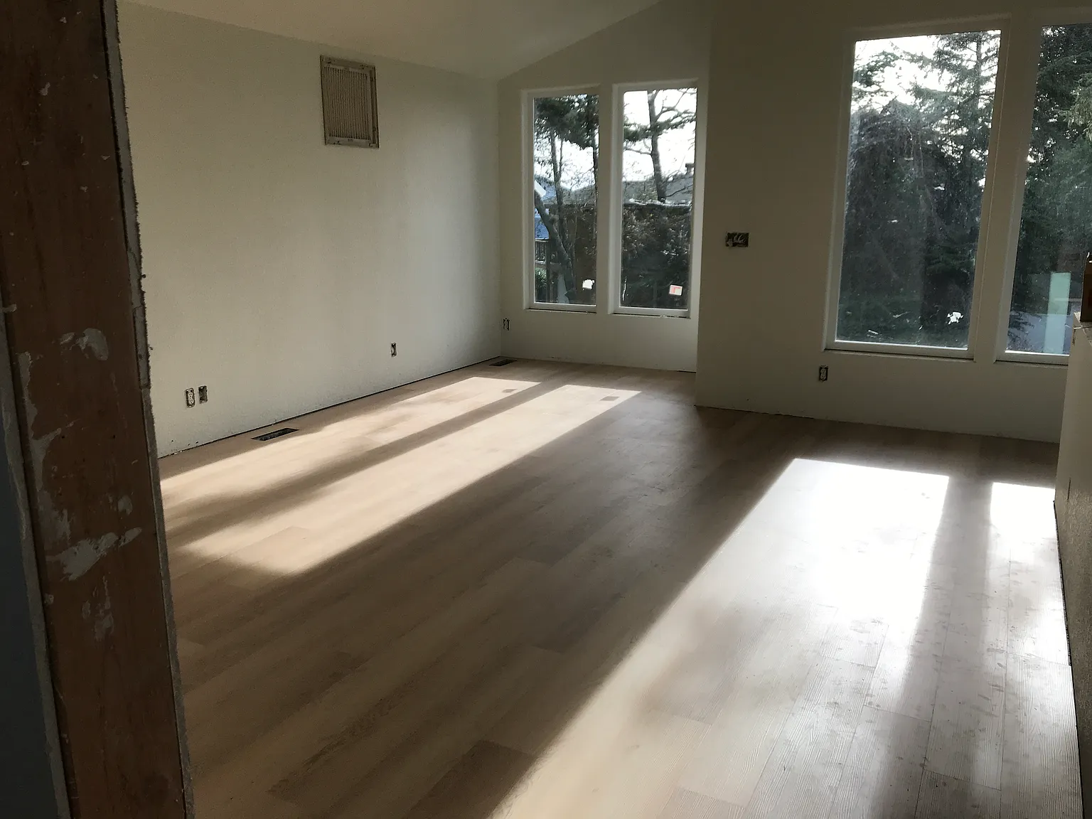 3 bed, 1757 sqft, $2,500 — Photo 4