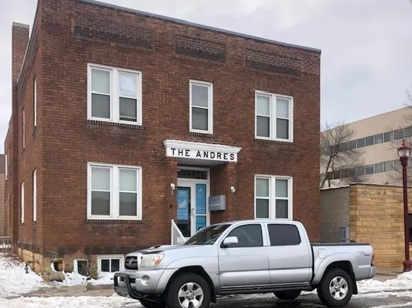 221 E Walnut St, Mankato, MN 56001