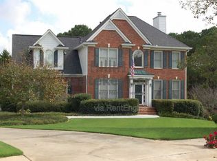 115 Hidden Lake Dr, Fayetteville, GA 30215