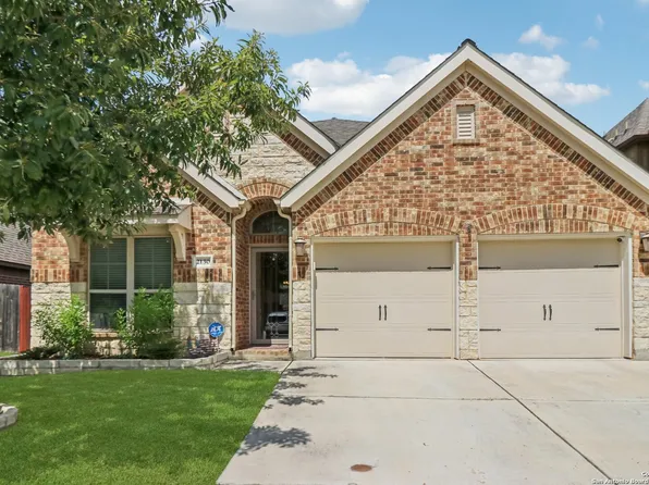 2130 Rustling Way, Seguin, TX 78155