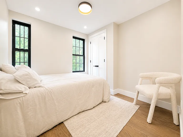 604 Metropolitan Ave #2 — Photo 7