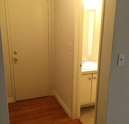5th image of 530 Veteran Ave #98mycj42n