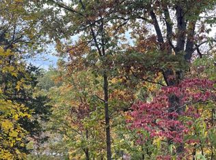 752 Fox Creek Rd, Mountain Grove, MO 65711