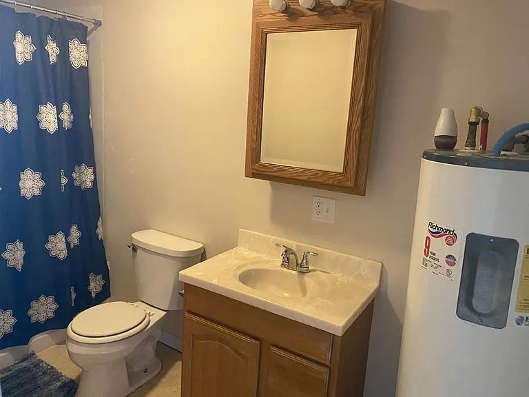 1412 N Champaign St — Photo 33