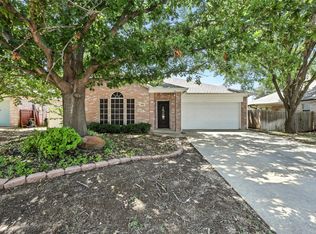 3952 Parkhaven Dr, Denton, TX 76210