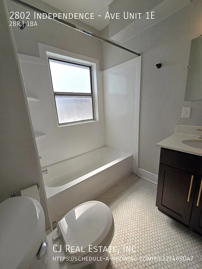 2 bed, $825 — Photo 4