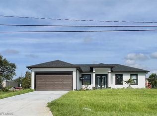 304 Floyd Ave S, Lehigh Acres, FL 33976