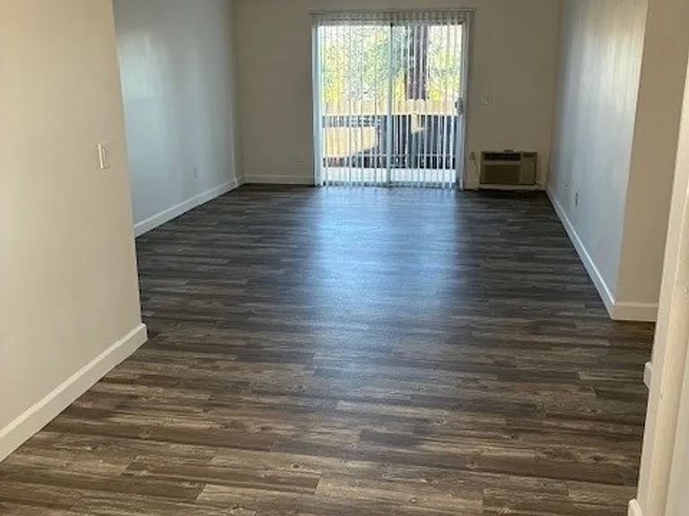 Summit Creek Apartments — Photo 26