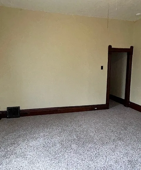 321 N Church St — Photo 20