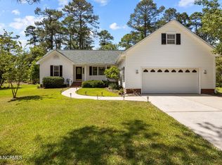 2039 Royal Pines Dr, New Bern, NC 28560