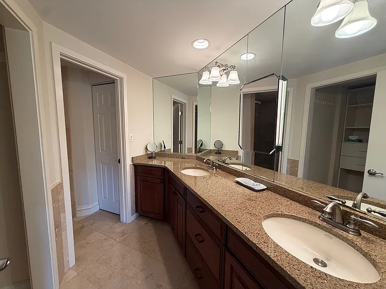 2 Shelter Cove Ln — Photo 14