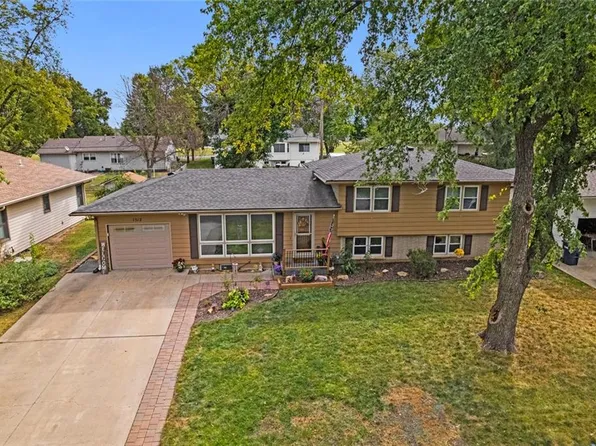 1312 Elm St, Eudora, KS 66025