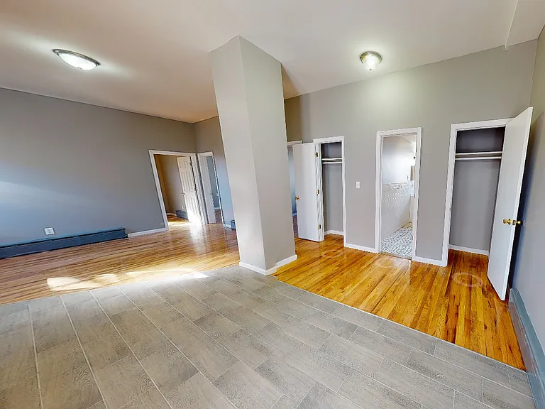 62 Holland Ave #1R — Photo 3