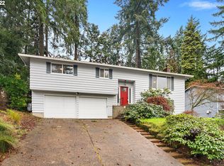 13570 SW Fircrest Ct, Beaverton, OR 97008