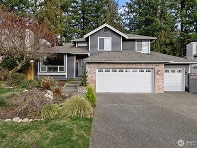 25600 Lake Wilderness Country Club Drive SE, Maple Valley, WA, 98038