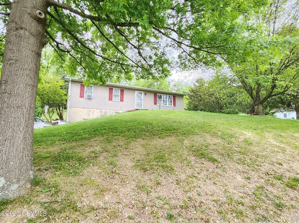 540 State School Rd, Selinsgrove, PA 17870