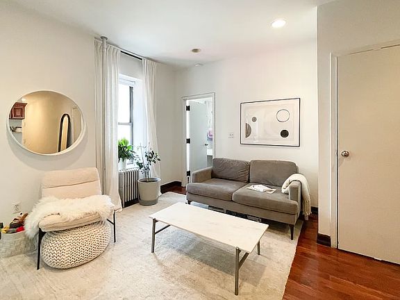 5th image of 70-80 Kenmare St #9