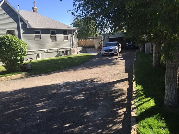3rd image of 721 N Saint Rock Springs Way