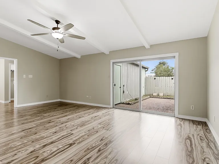 445 Longmeadow St — Photo 22