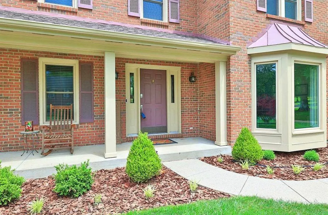 6936 Glen Arbor Dr — Photo 2