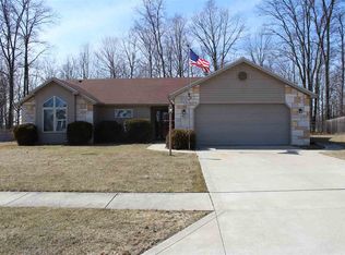 912 Nicholas Trl, Fremont, IN 46737