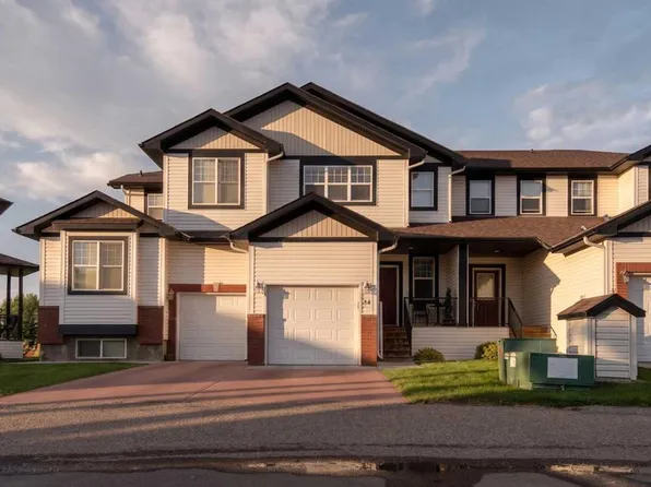 295 Blackfoot Rd W #34, Lethbridge, AB T1K 8A7