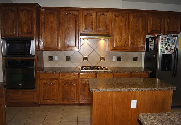 332 Kansas Trl — Photo 6