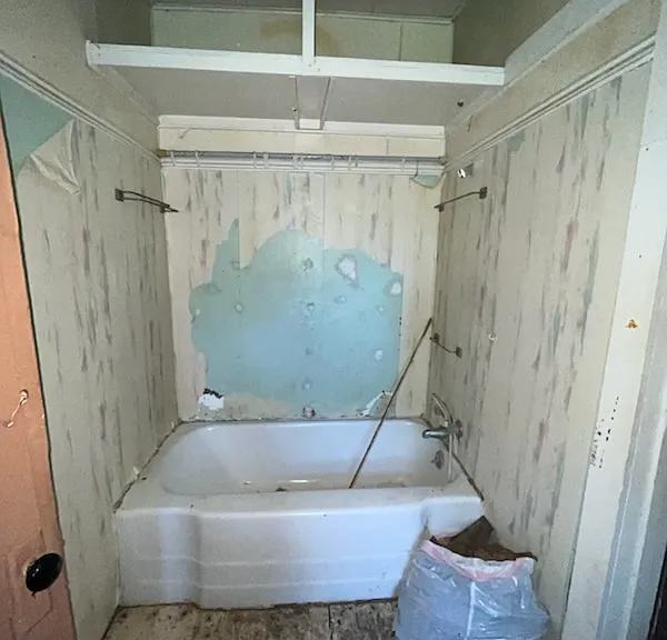 1009 Ernest St — Photo 20