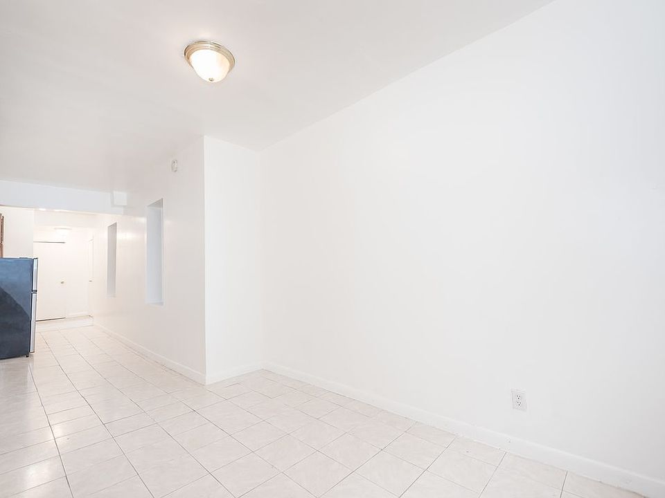 1st image of 97 E 7th St APT 7