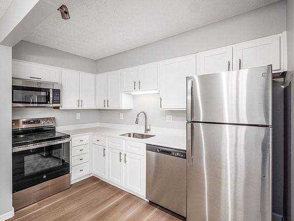 2nd image of 7950 Harmill Dr