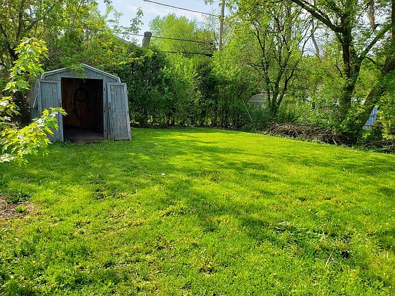 3rd image of 518 Arbor Dr